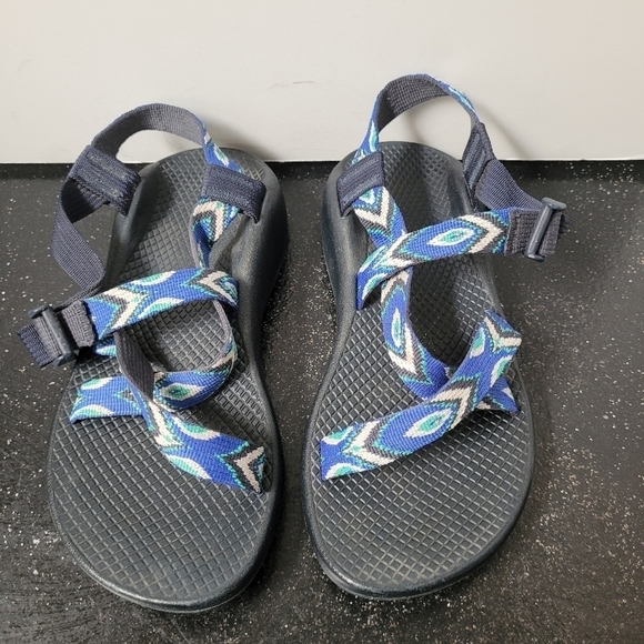 Chaco Blue Peacock Print sandals - Picture 1 of 6